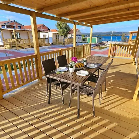 By The Sea - 17406 Apartment Pasman