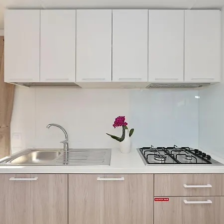 Apartament By The Sea - 17406 *
